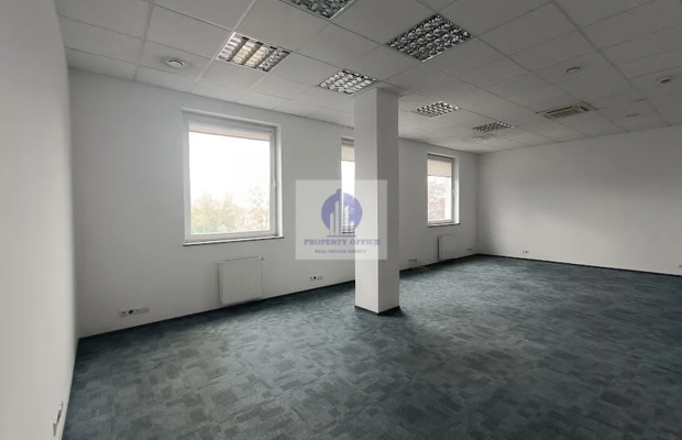 Włochy: lokal biurowy 238,22m2 do wynajęcia