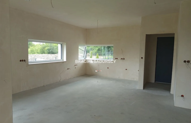 Nowoczesny dom w zielonej okolicy 150m2