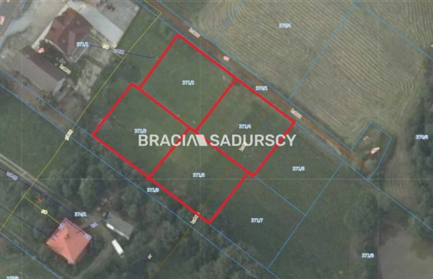 Działka budowlana w Zawadzie gm. Myślenice. 
Oferujemy do sprzedaży atrakcyjne, widokowe działki budowlane o powierzchni 700 m2