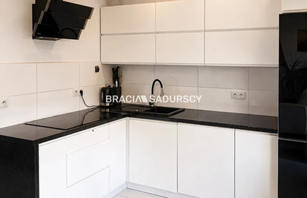 2 pok ok 52,5m2 z tarasem i ogórdkiem 130m2