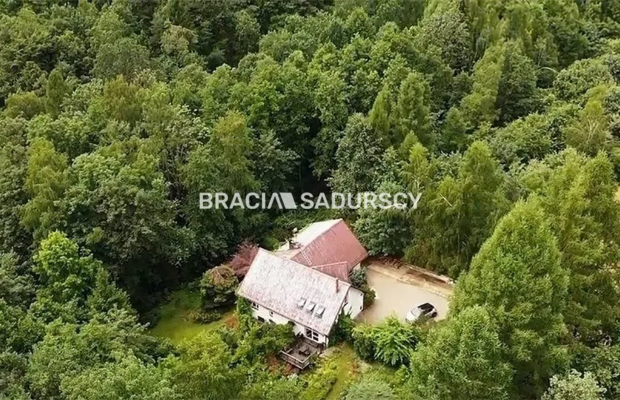 Grajów, okolice Wieliczki, dom wolnostojący