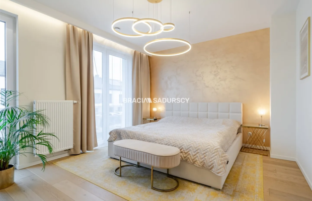 124 m² z ogrodem , 3 sypialnie, Garaż, W. Standard