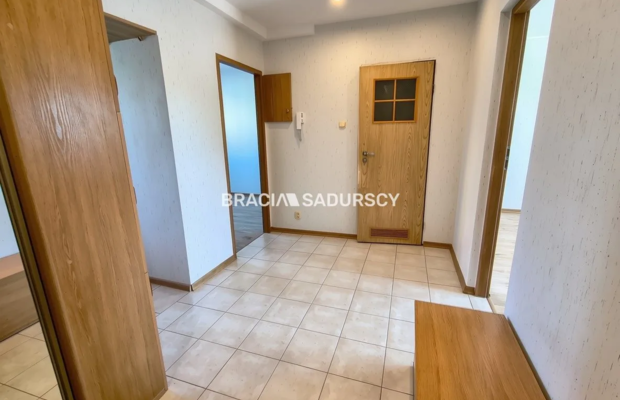 Prywatny parking|Możliwość doposażenia|Wolne 