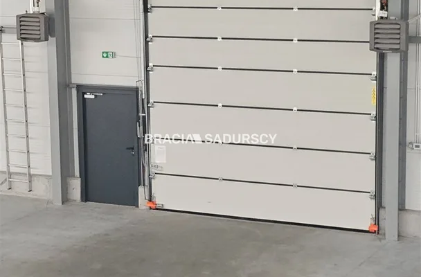 Centrum logistyczne 2500 m2  Niepołomice 