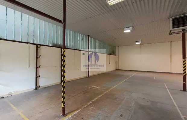 Bielany: magazyn 409 m2 do wynajęcia