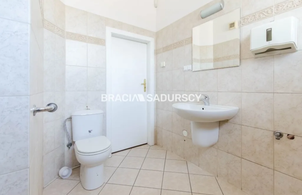 os. oficerskie, 2p/2p, 97m2 na biuro