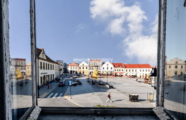 Kamienica w centrum Bochnii z ogrodem i parkingiem