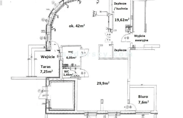 Piękny lokal użytkowy   106m 2  z małym ogródkiem,   na parterze   w Piasecznie / Nowej Iwicznej, z trzema własnymi miejscami p