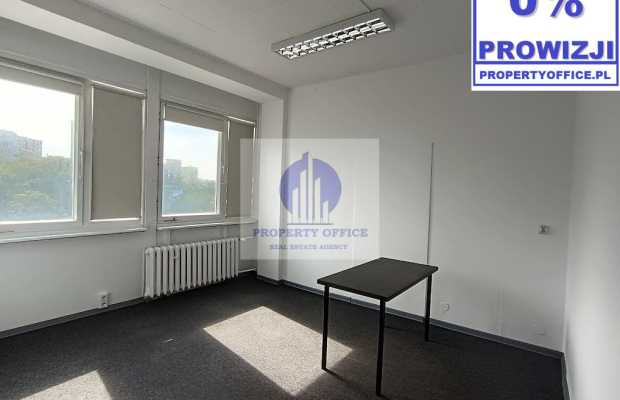 Praga Południe: lokal biurowy 14,30m2 do wynajęcia
