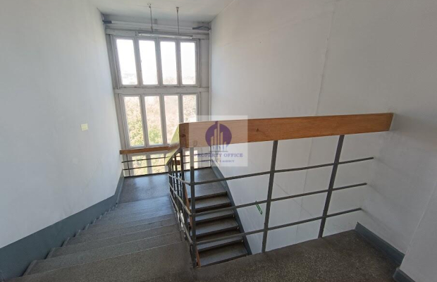 Praga Południe: biuro 23,40 m2 do wynajęcia