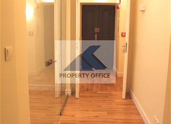 Śródmieście: lokal biurowy 65 m2 do wynajęcia