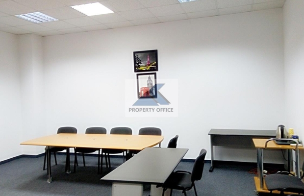 Praga Północ: lokal biurowy 158,72 m2 do wynajęcia