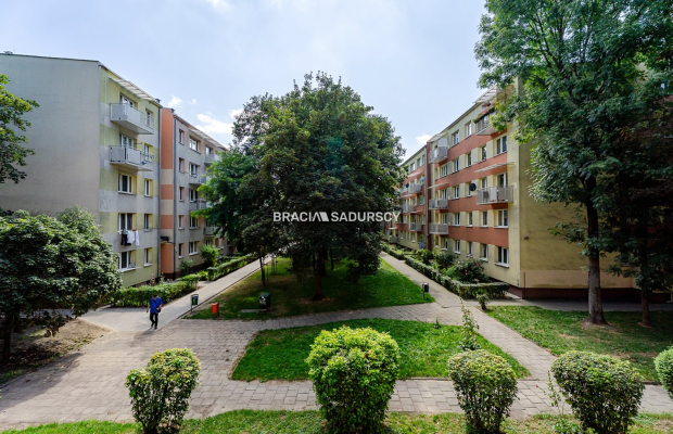 4-pok/Azory/2 balkony/murowany garaż/dla rodziny