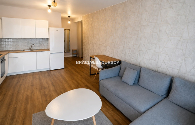 Przestronne studio z ogrodem i tarasam