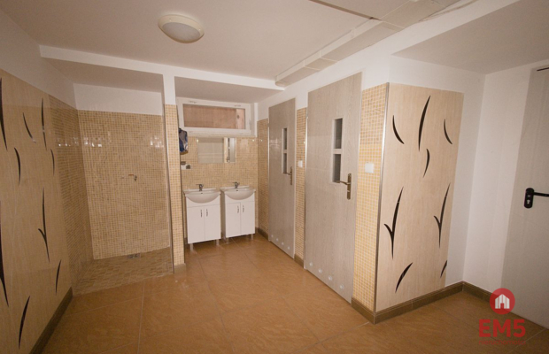 Dom Ul. Stroma 430m2  pod Twoją Inwestycję