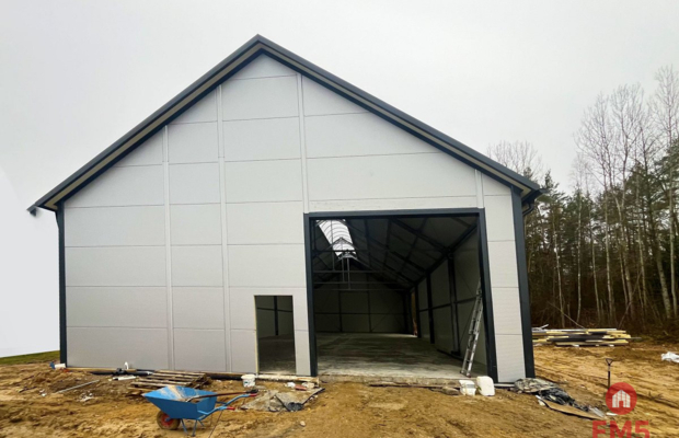 Hala pod miastem 150-350 m2