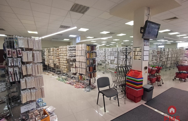 Miejsce na salon sprzedaży Twojej marki!
