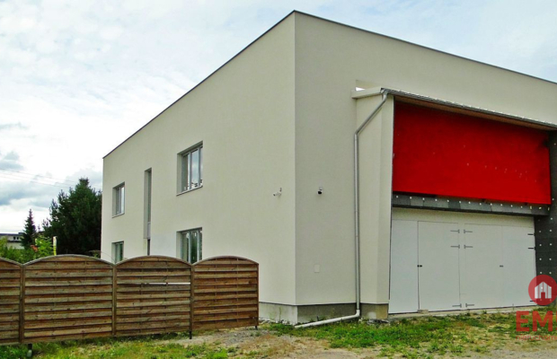Fasty. Budynek użytkowy 400 m2