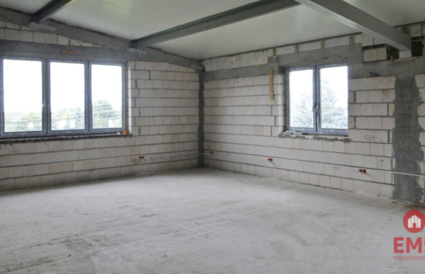 Fasty. Budynek użytkowy 400 m2