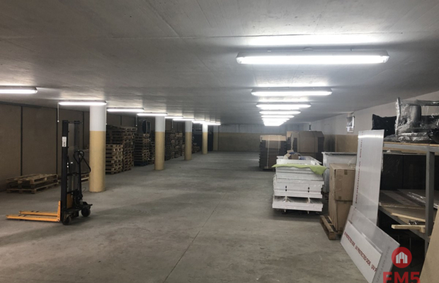 Suchy magazyn 370 m2