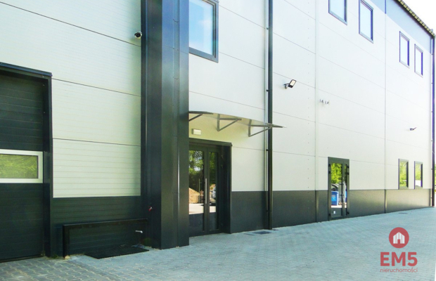 Budynek 1400 m2. Szkoła, fitness, gabinety