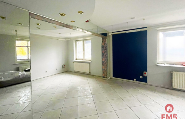 Lokal 80 m2 na parterze
