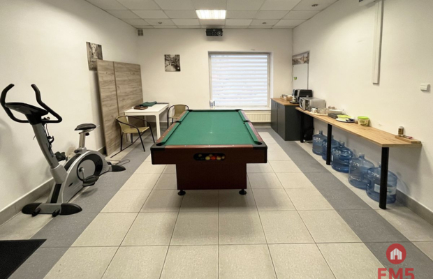 Powierzchnia biurowa 100 m2