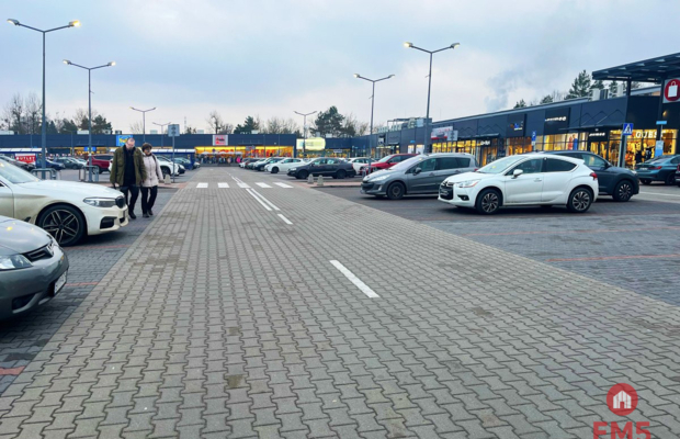Lokal 100m2 w Centrum Handlowym