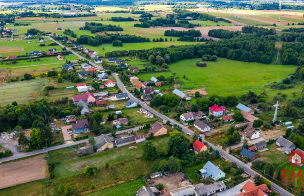 Działka pod lasem, blisko Białegostoku.
