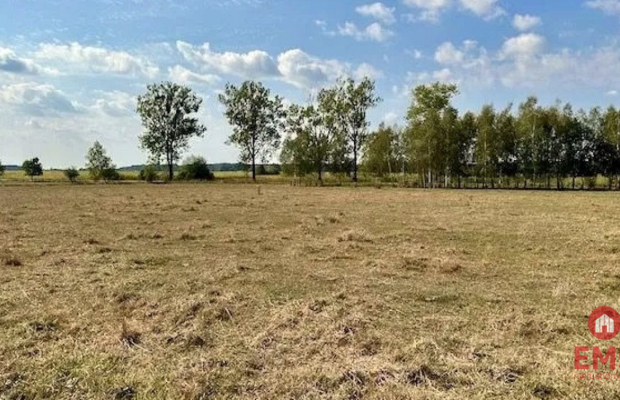 Działka budowlana 1425 m2, Rafałówka