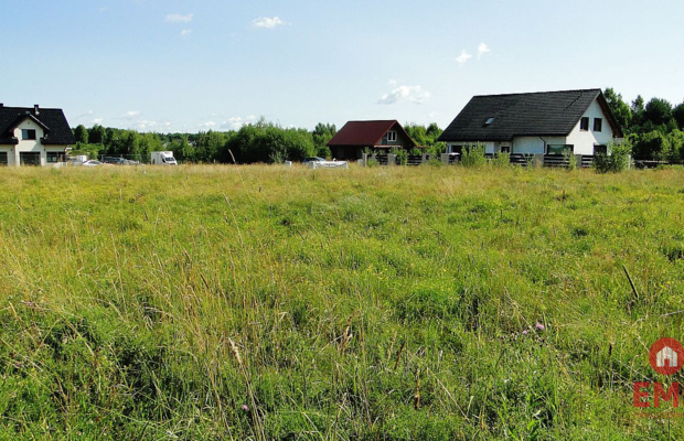 Działka 1458 m2 w Henrykowie