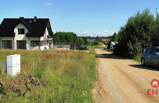 Działka 1458 m2 w Henrykowie