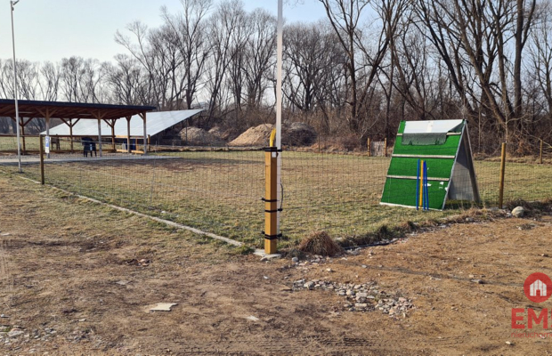 Działka usługowa 500 m2.  Marczuk.