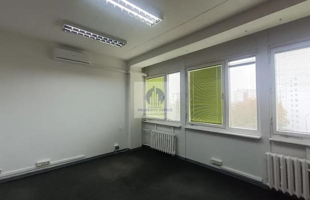 Praga Południe:lokal biurowy 21,60m2 do wynajęcia