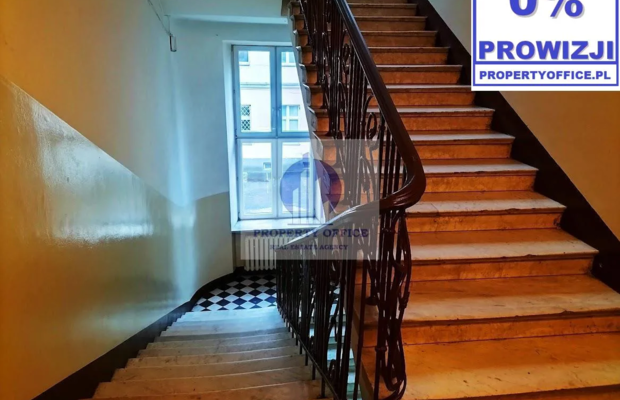Śródmieście: lokal biurowy 19,33 m2 do wynajęcia