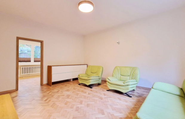 Julianów - dom o pow. 225 m2 garaż ul. Bema