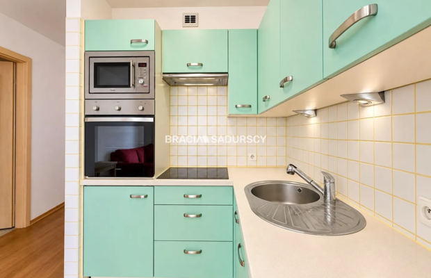 Sprzedam 2 pokojowe mieszkanie 45 m2, Okulickiego