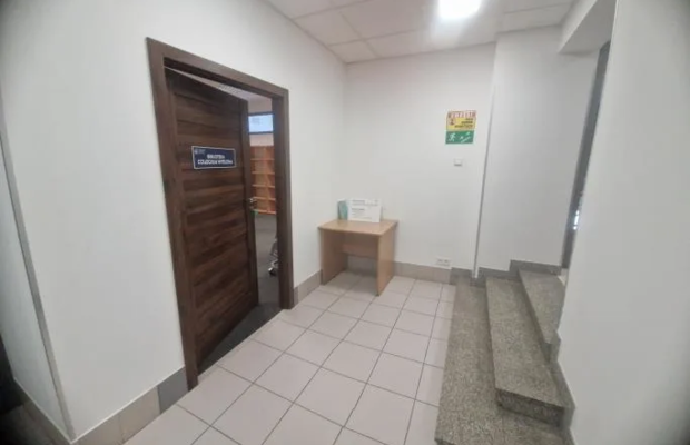 Lokal 78m2 z witryną, Wrocław Stare Miasto