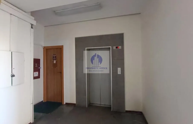 Praga Południe:lokal biurowy 21,70 m2 do wynajęcia