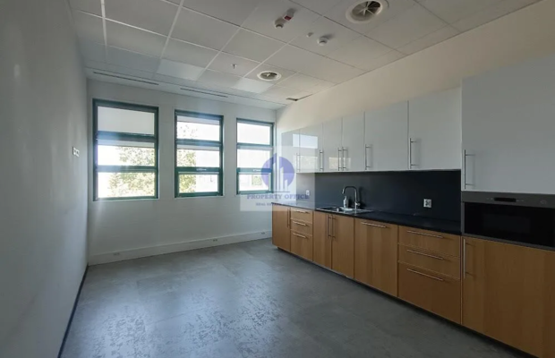 Warszawa Ursynów : lokal biurowy 350 m2 do wynajęcia
