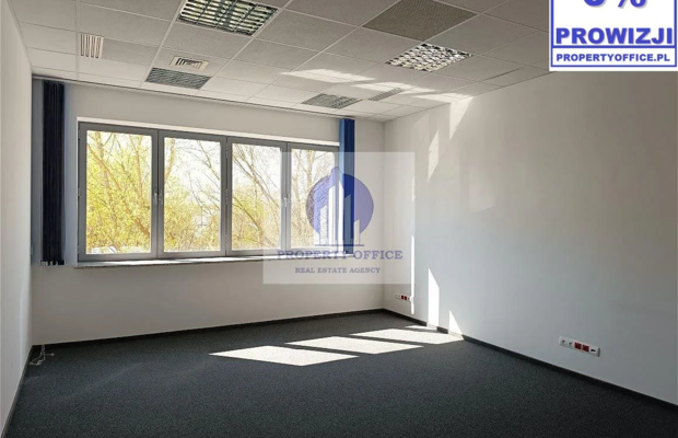 Włochy: lokal biurowy 45,54 m2 do wynajęcia