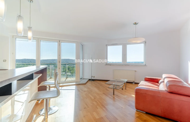 Bronowice Salwator Tower 13 piętro widok balkon