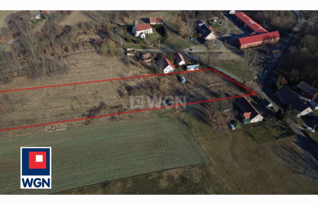 Popęszyce, grunt o powierzchni 8000 m2, cena 125 0000 zł, sprzedam.  
  
Na sprzedaż atrakcyjna działka o powierzchni 8000 m2, 