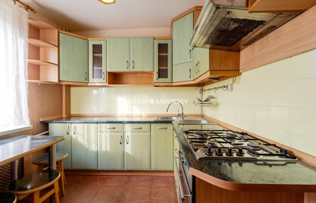 3 pok/ osobna kuchnia/ balkon- ul. Stojałowskiego.
