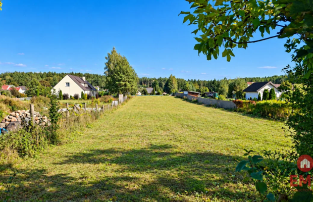 Działka budowlana 1571 m2.