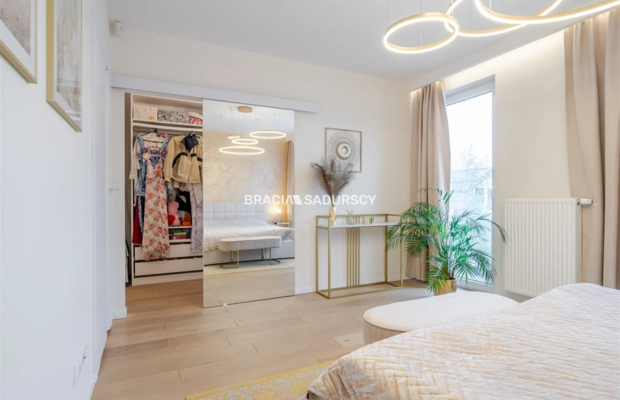 124 m² z ogrodem , 3 sypialnie, Garaż, W. Standard