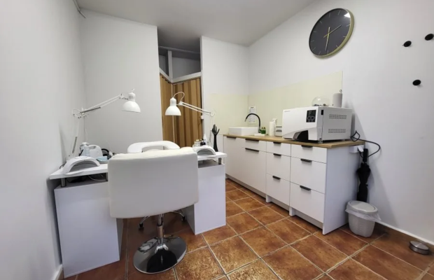 Lokal handlowy, usługowy, biurowy w centrum Płot