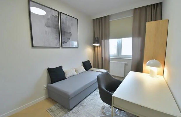 DO WYNAJĘCIA 3 pokoje balkon, klima PIERWSZY NAJEM