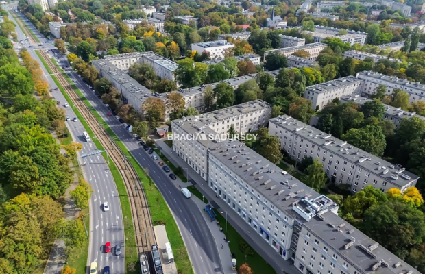 Lokal usługowo-handlowy ok. 150m2 – duża witryna