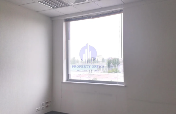 Praga Południe: lokal biurowy 220,35 m2 do wynajęcia